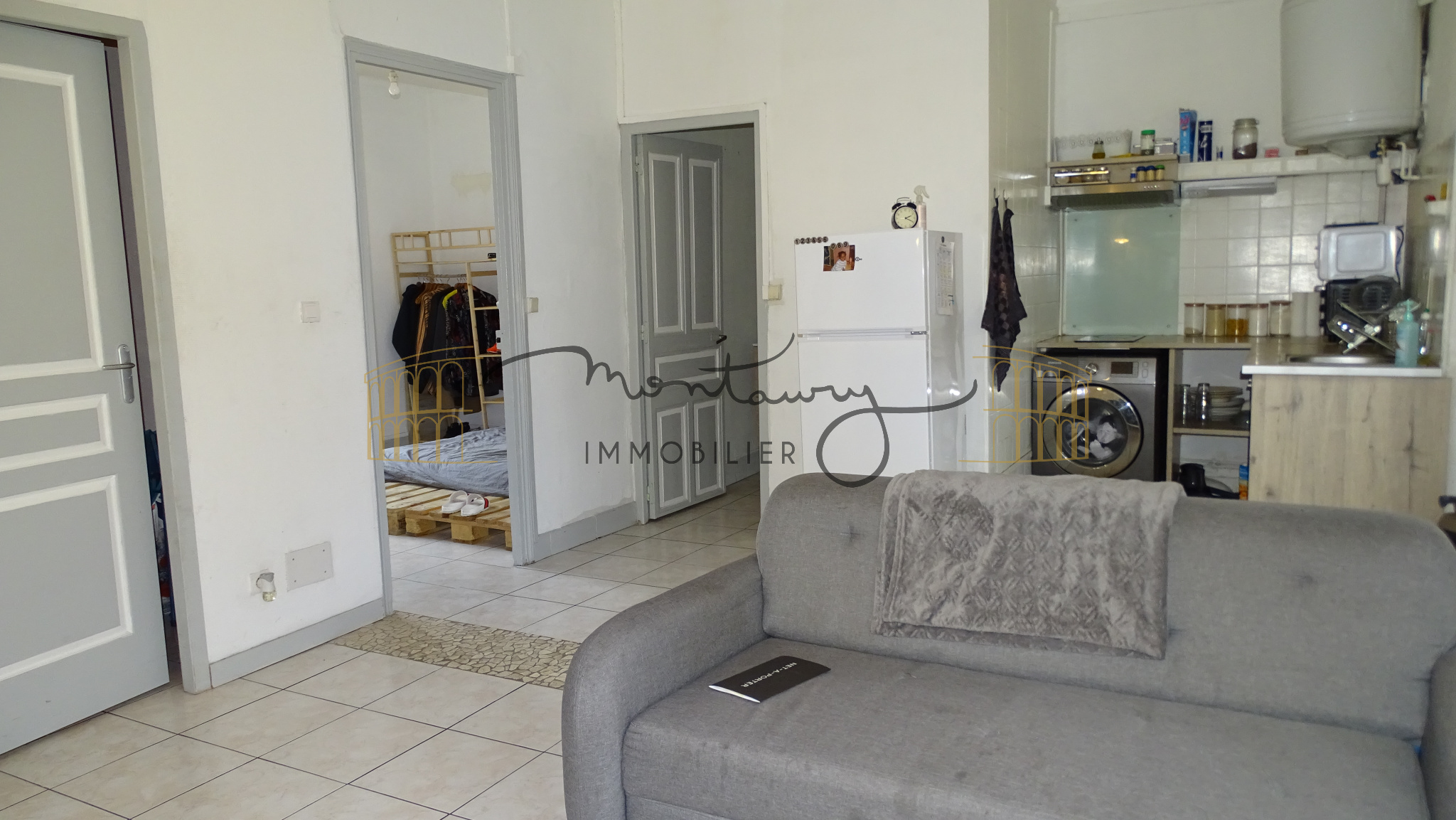 Location NIMES ROUTE D AVIGNON location-nimes-route-d-avignon